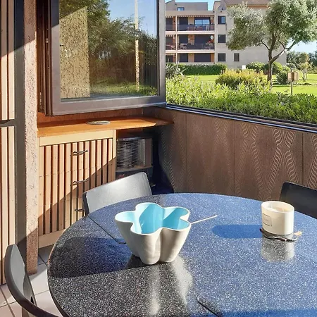 Stunning In Apartment Moriani Plage