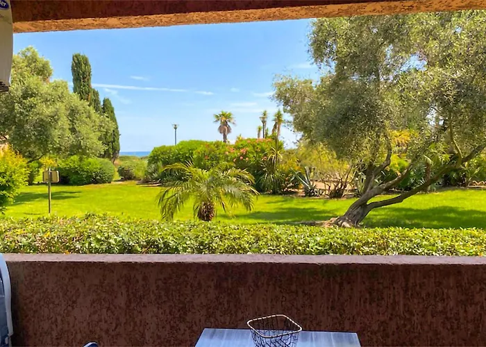 Lovely In * 莫里亚尼海滩